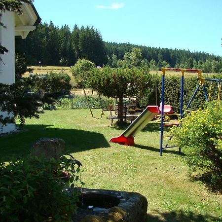 Schoenes Doppelzimmer Mit Separater Kueche Im Noerdlichen Nationalpark Schwarzwald Форбах Екстер'єр фото